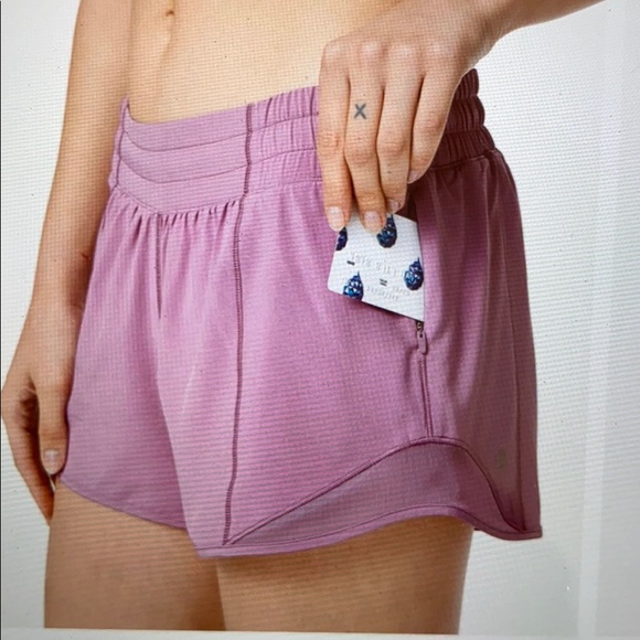 💜Hotty Hot short color: Jubilee sz 8 4" NWT 💜 - Picture 5 of 6